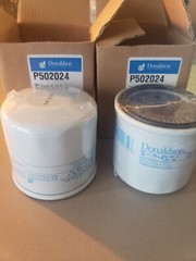NEW Donaldson P502024 Oil Filter, lot of 2 *FREE SHIPPING* replaces AM107423