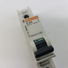 Merlin Gerin 60103 C2A Multi9 C60 240V 60V 2A PACK OF 10