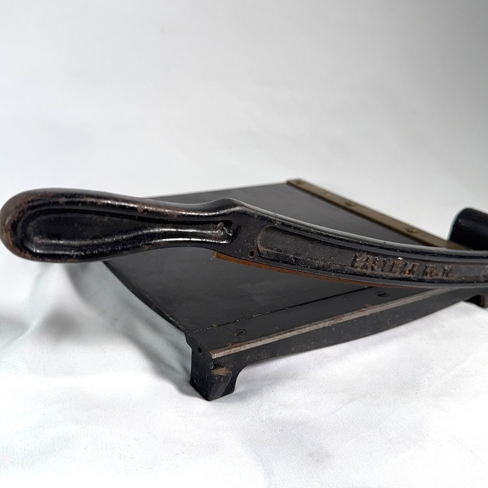 Eastman No 10 Cast Iron Guillotine Paper Cutter Trimmer 10×10 Vintage Brass