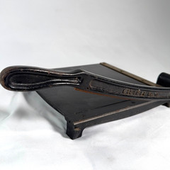Eastman No 10 Cast Iron Guillotine Paper Cutter Trimmer 10×10 Vintage Brass