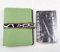 Franklin Covey 365 Compact Open Snap Binder Green Canvas Animal Print 6 Rings 1″