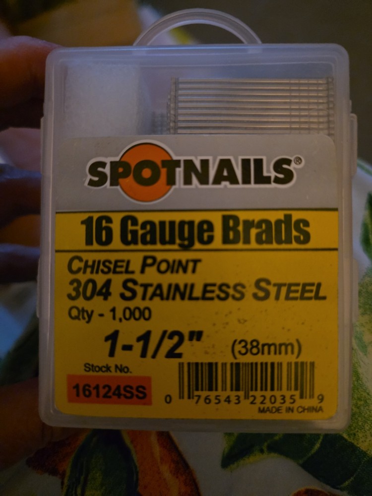 Spotnails 16124SS 1-1/2″ 16-ga Stainless Finish Nail, 304 Nails