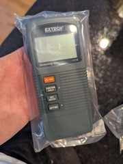Extech EC210: Conductivity/TDS Meter, Handheld, Compact