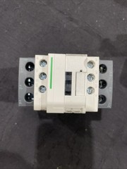 Schneider Electric LC1D25G7 Non-Reversing Contactor LC1D, 3P, 1NO 1NC, 25A, 220