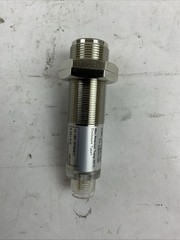 SICK VL180-2P42431 RETROREFLECTIVE PHOTOELECTRIC SENSOR 30VDC