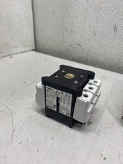 SCHNEIDER ELECTRIC V4 Switch Disconnector Body 3 Poles 80A