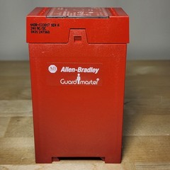 Allen-Bradley MSR6R/T 440R-C23017 Dual Channel Safety Relay 24V AC/DC Ser A