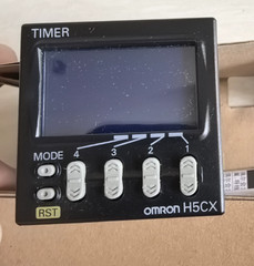 New In Box OMRON H5CX-A-N H5CXAN 100-240VAC Digital Chronograph Timer Relay
