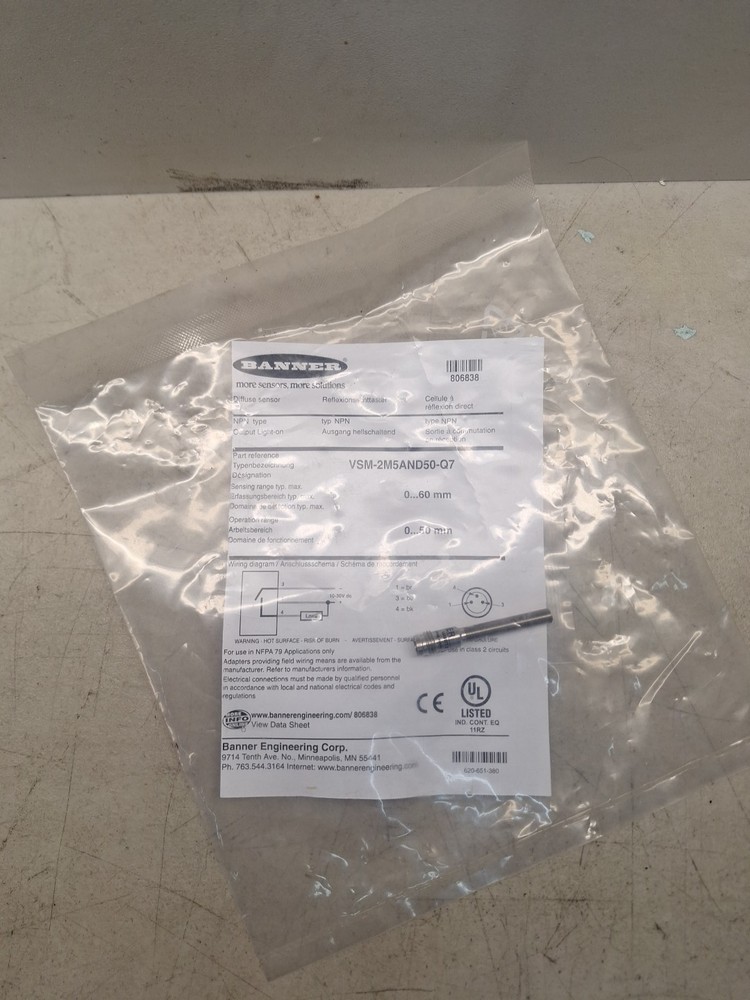 Banner VSM-2M5AND50-Q7 Micro Diffuse Sensor