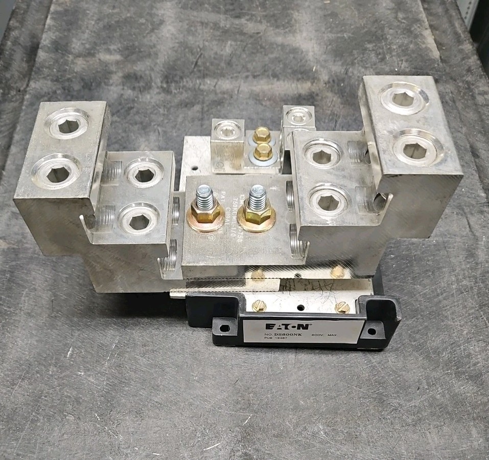 EATON DS800NK 800 & 1200AMP SAFETY SWITCH NEUTRAL ASSEMBLY