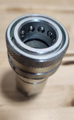Faster 3/8″ Quick Release Hydraulic Coupling Female P/N HNV 38 NPT F (Qty 10)