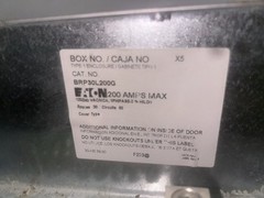 Eaton BRP30L200G Main Lug Panel BR 200A 240V 1Ph 3Wire 60Cir 30Sp NEMA 1 Plu New