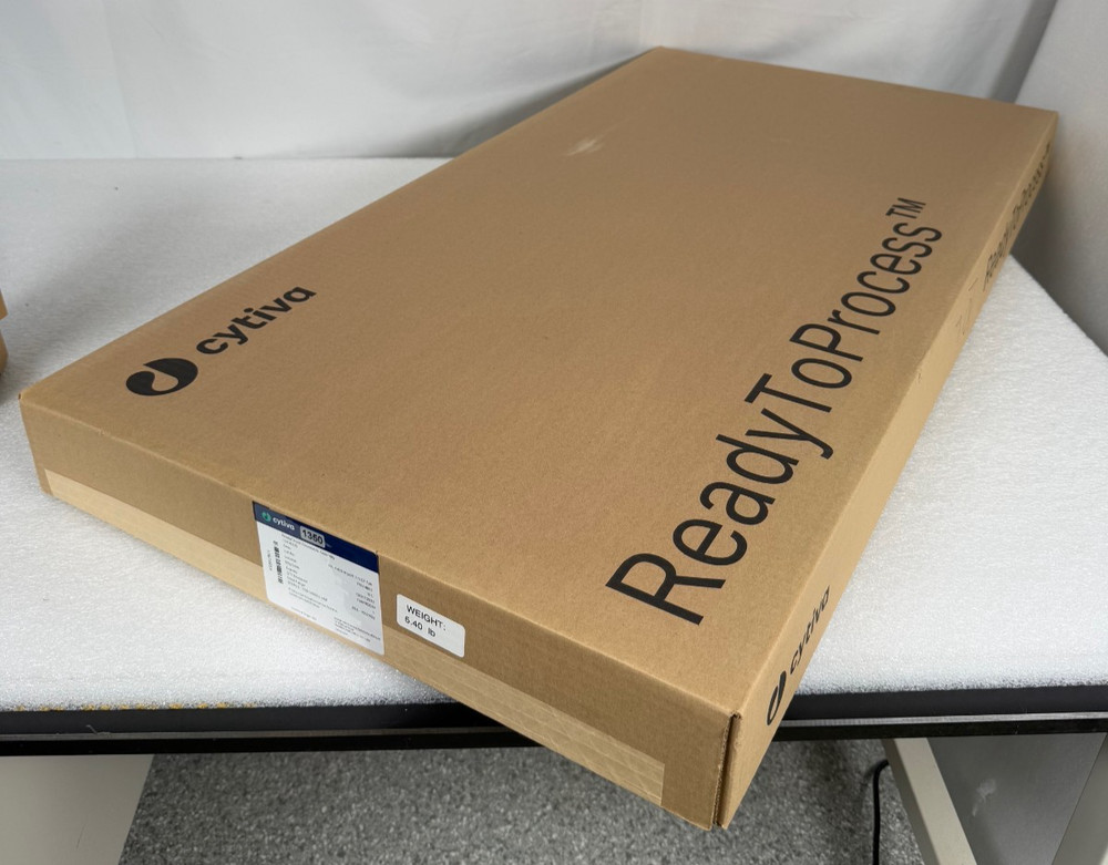 Cytiva GE ReadyCircuit 10 L Hanging/Pillow Bag 12410223, 4 ports, EXP 04/2024