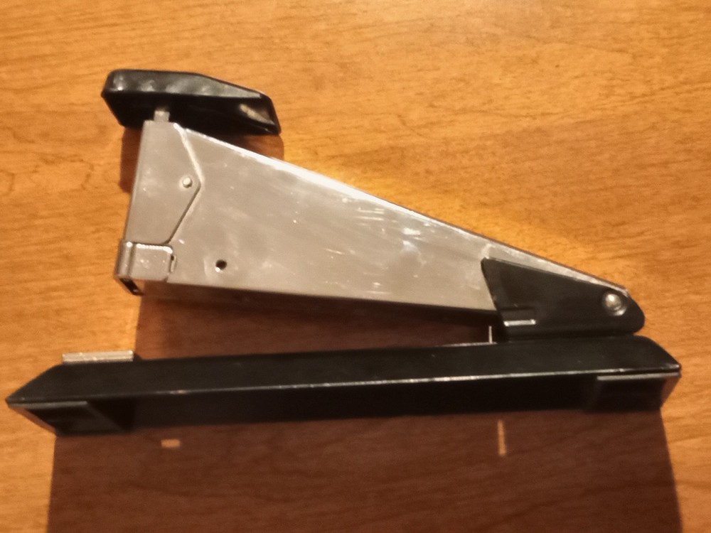 Vintage Isaberg Metal Stapler 26/6-8 Rapid Classic 2 – Made in Sweden *Tested*