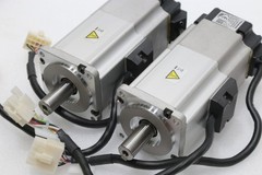 PANASONIC Used MSMD041S2T AC Servo Motor 400W MOT-I-4262=9R38
