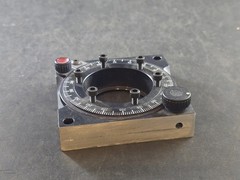 Newport / NRC RSA-2 Lens & Mirror Positioner for Optics and Laser