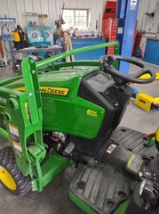 The 120r Grab Bar 1023e 1025r NSL or MSL Loader 2017-2024