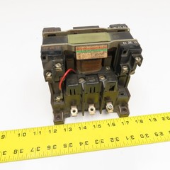 Klockner Moeller DIL 3-22 600V 75Hp MAX Contactor 110V 60Hz Coil