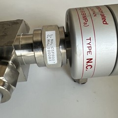 Fujikin O.P. 3.5-7kg-cmG 0.34-0.69MPa N.C.