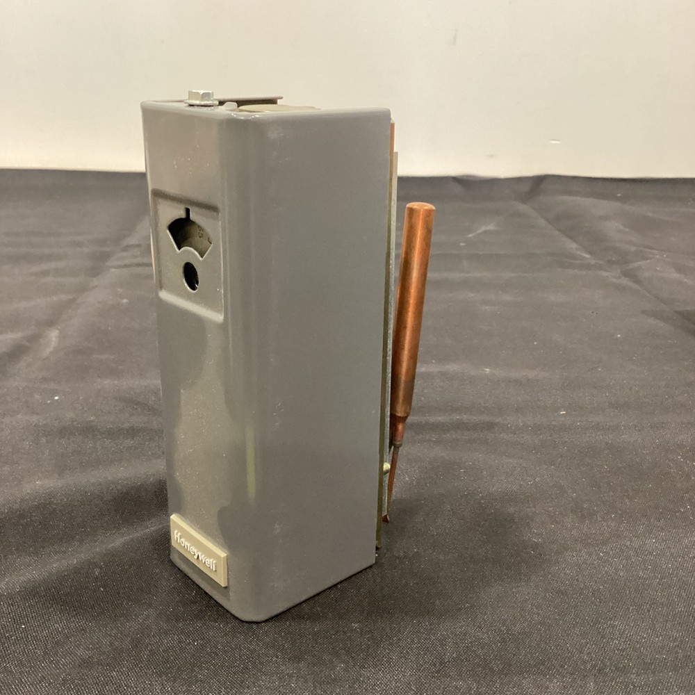 Honeywell Aquastat Controller L6006C 1018
