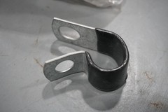 AQP 900729-21 .63″ CLOSED ID, VINYL COAT STEEL SUPPORT CLAMP, Free Ship, 40 PCS