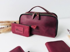 Luxury Leather Gift Set: Notebook, Wallet, Cosmetic Bag, Keychain – Personalized