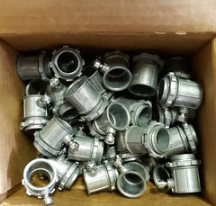 Bridgeport 230-DC2 EMT 1/2″ (X40) Diecast Zinc Set/Screw Connectors