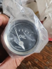 75LB Oil Pressure Gauge OD 2″ Type Chrome Bezel Industrial Tractors 3007-0558