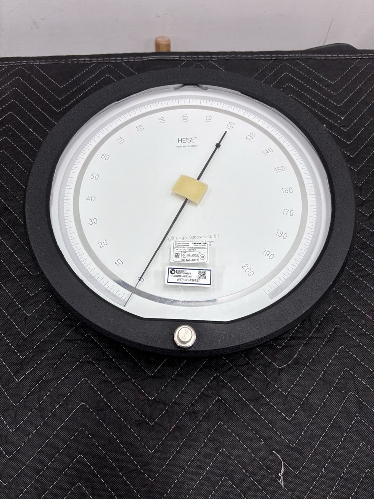Heise 12” Face Pressure Gauge 200 Psig. CC-136757