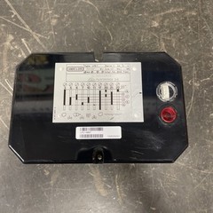 LANDIS & GYR LFE1 / 8867 Controller, CE-0085AQ0570, Serie 03, 100-110V 60Hz