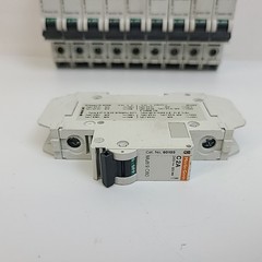 Merlin Gerin 60103 C2A Multi9 C60 240V 60V 2A PACK OF 10