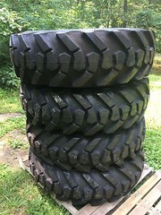 4 NEW 15.5-25 Galaxy MPC Loader L2/G2 Tires – 15.5X25 – 12 PLY – 154 pound tire