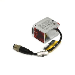 Keyence LR-TB5000C All Purpose Laser Sensor 660nm Beam 60-5000mm Detection Range