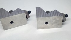 Pair Of Machinist V Blocks Fixtures 30 Degrees Jig Angle Block And Clamps