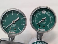 Hudson Model 2640 Medical Oxygen Pressure Regulator, Individual Item