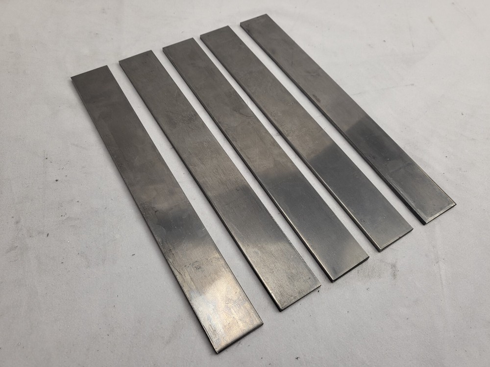 1095 Cold Rolled Carbon Steel 3/16″ x 1-1/2″ x 12″, Knife Making Stock 5 PACK