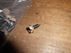 NEW #8X 1/2″ Wood Beige HEX HEAD Ruspert Coating Screws 100 Count #511211131
