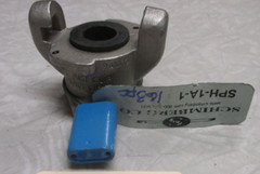 DIXON RAM-13 Air King 2-Lug 1″ Female NPT End Stainless Steel w/ Rubber Seal