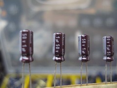NEW Nichicon – LD Series – Radial Electrolytic Capacitors – 50V 1uF – 10 Pieces