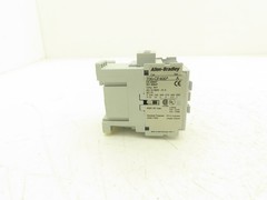 Allen Bradley 700-CF400KD Control Relay 110v 60Hz Coil 600vAC 25A 3Ph 4NO Ser A