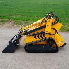 Tracked Mini Skid Steer Loader 23HP 3-Pumps System Self Leveling EPA Gas Engine