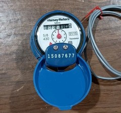 (2) Hersey-Meters D35001613 Water Meter Translator(s) 5/8 SG Lot of 2