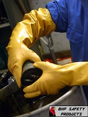 ATLAS 772 CHEMICAL RESISTANT GLOVES SHOWA MFG 26″ SIZES M, LG, XL (2 PAIR PACK)