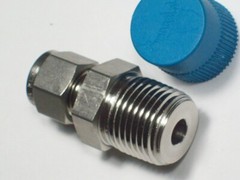 1- Swagelok Stainless Steel Fitting, 3/8″ OD Tube x 1/2″ Male NPT, SS-600-1-8