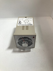 OMRON E5C2-R20J-W TEMPERATURE CONTROLLER 3A 250VAC 0-400°F NNB