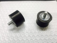 GS-0033 DEVILBISS, BRIGGS GENERATOR PRESSURE WASHER VIBRATION ISOLATOR MOUNT 2PK