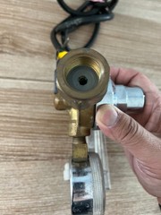 AIRCO 805-7715 CO₂ Regulator CGA-320 w/ Aqua Culture Flowmeter & 110v Solenoid V