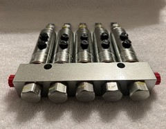 INCOLN INDUSTRIAL 83749-5 SL-44 5-Outlet Oil/Grease Injector Unit NEW OEM