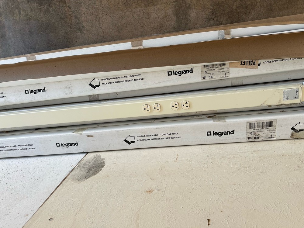 THIS AUCTION has ended ….. Wiremold Tele Power Poles 25 DTP-4 Legrand