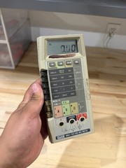 FLUKE 8060A TRUE RMS MULTIMETER (PARTS ONLY) FOR PARTS